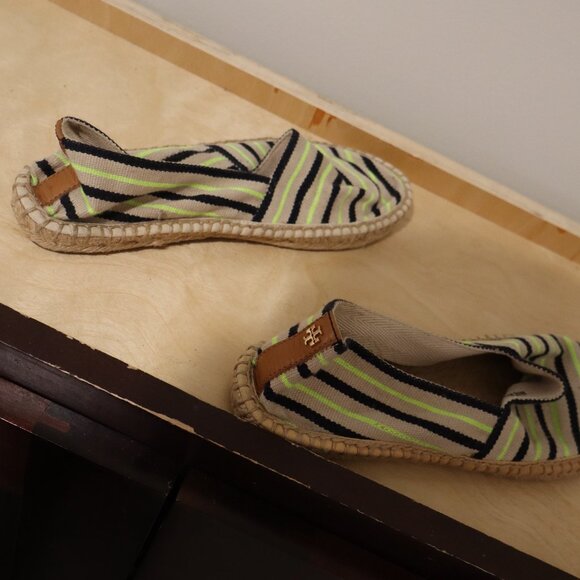 Tory Burch Espadrille Flats - Size 7.5 - Like New - Picture 4 of 6